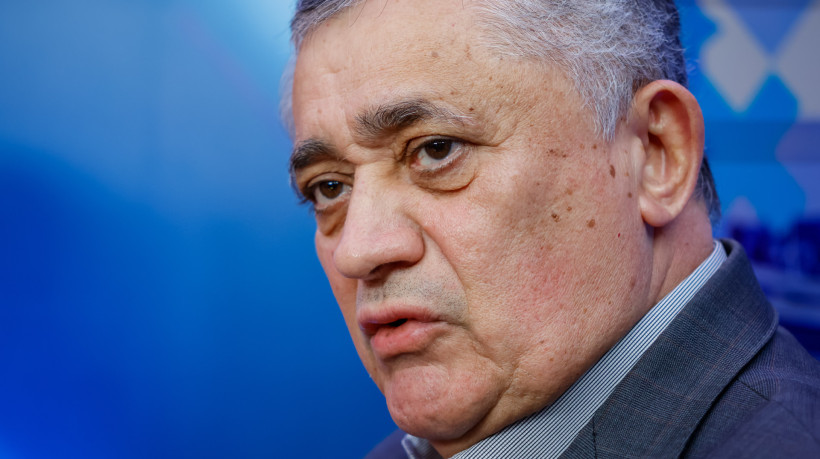 O deputado federal José Guimarães afirmou que Ciro Gomes, recém-filiado ao PSDB, 