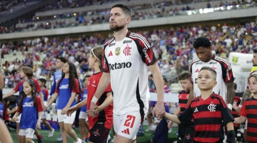 Meio-campista lamentam revés por 1 a 0 para o Fortaleza, no Castelão, mas deixam claro que elenco tem que digerir rapidamente o resultado