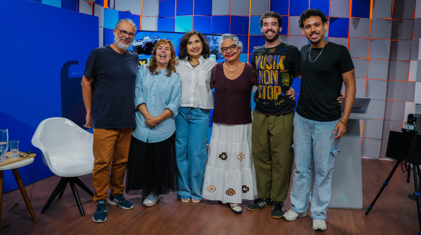 ￼CHICO Marinho, Cika Calixto, Neila Fontenele, Márcia Alcântara, Rafael Brasileiro e Rafael Santana, da produção do programa 