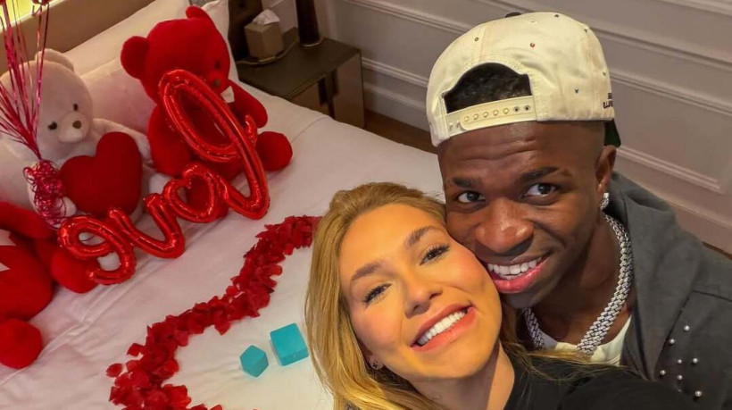 Virginia e Vinicius Jr assumiram namoro com publicação no Instagram
