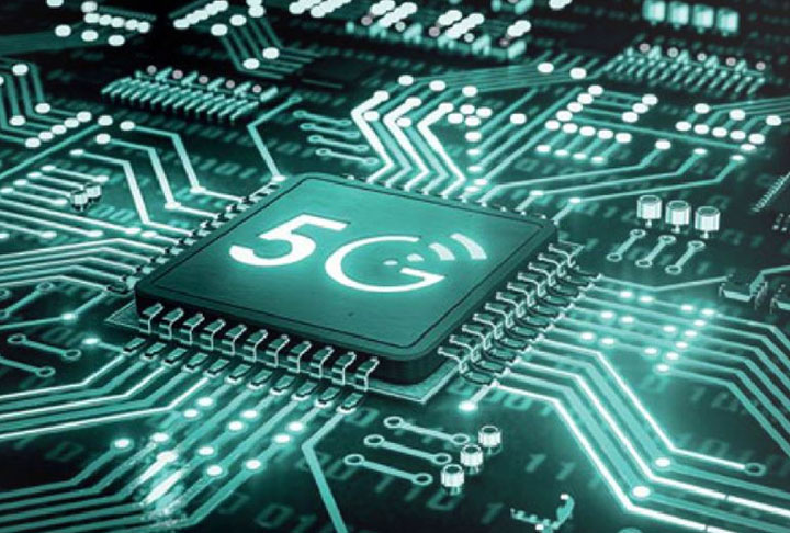 De acordo com Becker, “há cerca de 10% de probabilidade de que, na próxima década, algo realmente grande aconteça e possa acabar com a internet”.