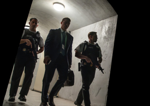 A narrativa do longa se desenrola depois que um míssil sem autoria identificada é lançado contra os Estados Unidos. Produção está disponível na Netflix
