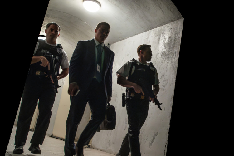 Filme "Casa de Dinamite" foi lançado na Netflix Brasil no final de outubro e é estrelado por Rebecca Ferguson, Idris Elba e Anthony Ramos