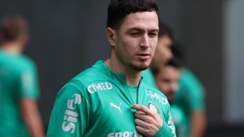 Argentino está recuperado de um edema na panturrilha esquerda, participou de toda a atividade de véspera e está disponível para Abel Ferreira