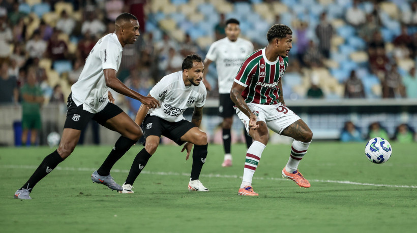 Partida entre Fluminense e Ceará pelo Brasileirão 2025