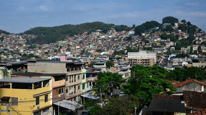 Vista da favela Vila Cruzeiro, no Complexo da Penha, no Rio de Janeiro, em 29 de outubro de 2025, após a Operação Contenção