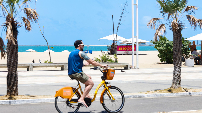 FORTALEZA, CEARÁ,  BRASIL- 29.10.2025: Ventos fortes em Fortaleza alteram o cotidiano. (Daniel Galber/Especial para O POVO)