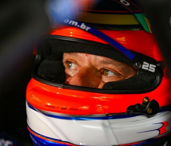 Para quem gosta de números, Rubinho percorreu 14463 voltas na elite do automobilismo. 