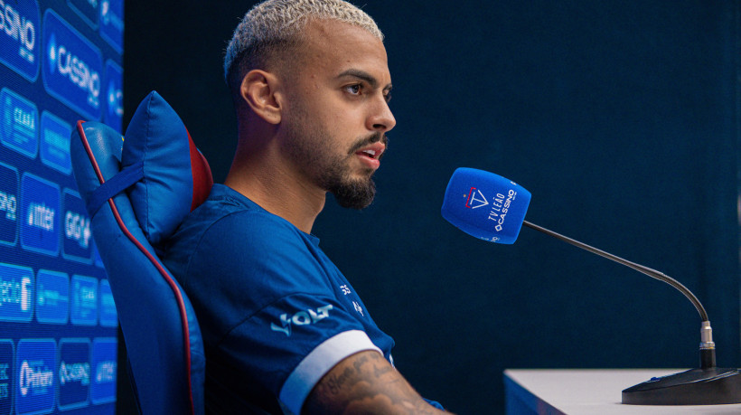 Volante Pierre em entrevista coletiva do Fortaleza