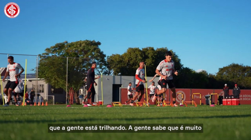 Bruno Gomes analisa semana de treinos e projeta confronto com o Atlético-MG