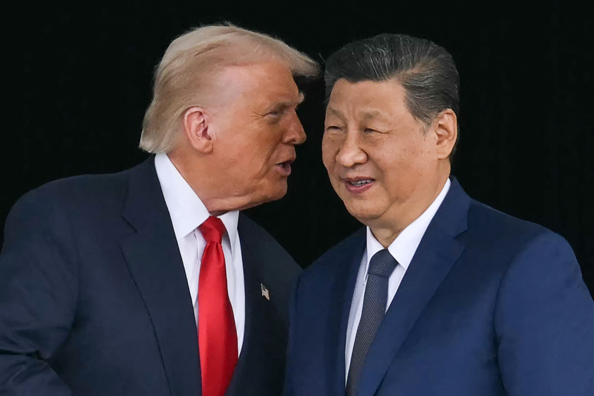 TRUMP e Xi Jinping se encontraram em Busan (Foto: ANDREW CABALLERO-REYNOLDS / AFP)