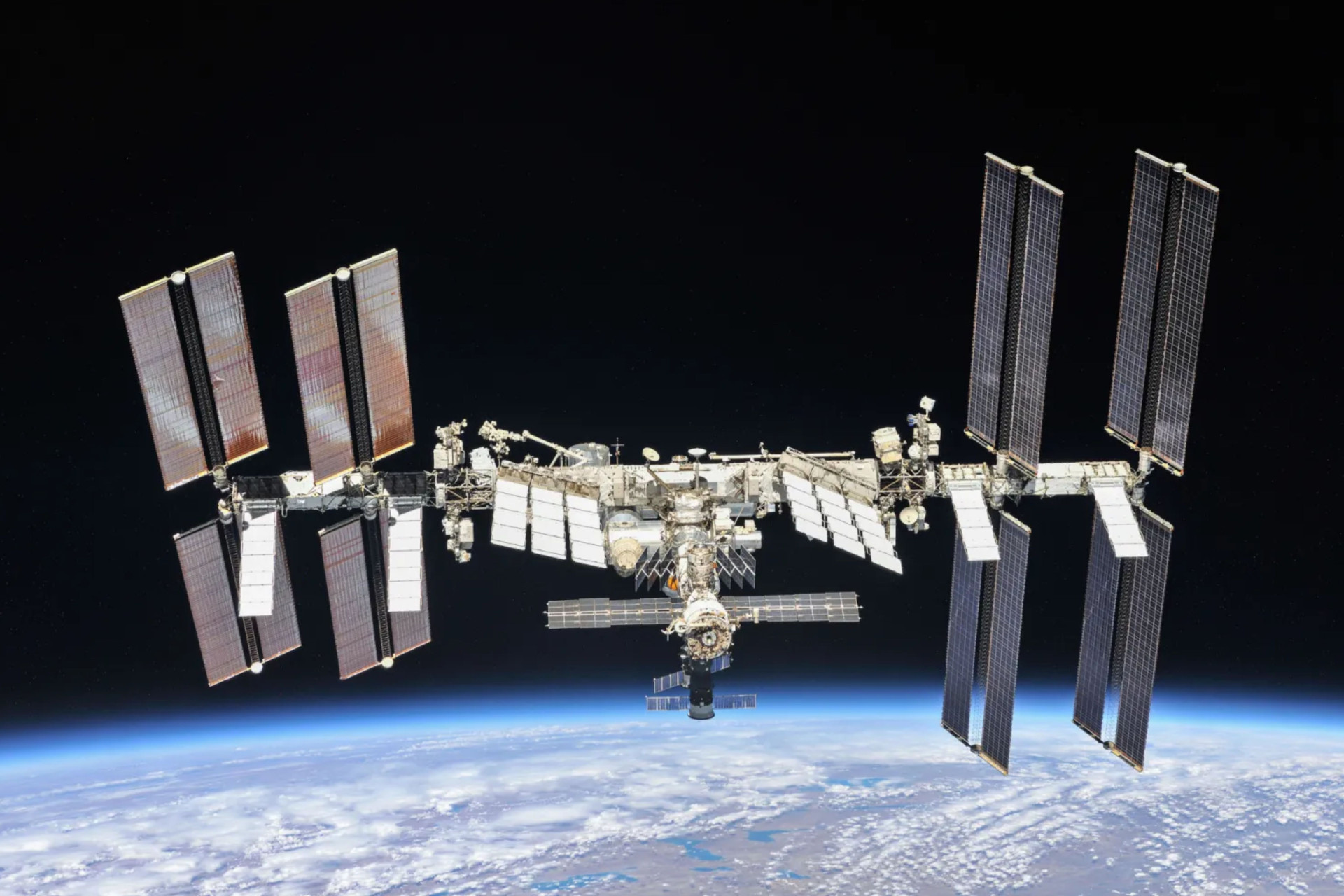 A Estação Espacial Internacional (ISS, na sigla em inglês) é utilizada como um centro de pesquisa científica (Foto: Divulgação/Nasa)