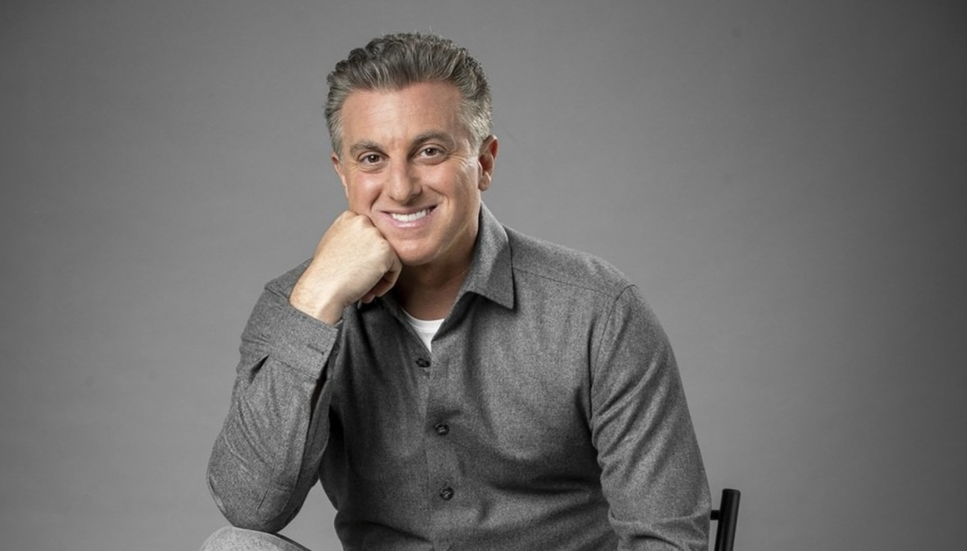 Projeto com homenagem a Luciano Huck começou a tramitar nesta quinta-feira (Foto: Fábio Rocha/Divulgação/Globo)