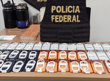 Homem é preso com diversos produtos sem autorização de origem estrangeira, como celulares e medicamentos para obesidade e diabetes, no aeroporto de Juazeiro do Norte nesta sexta-feira, 31 