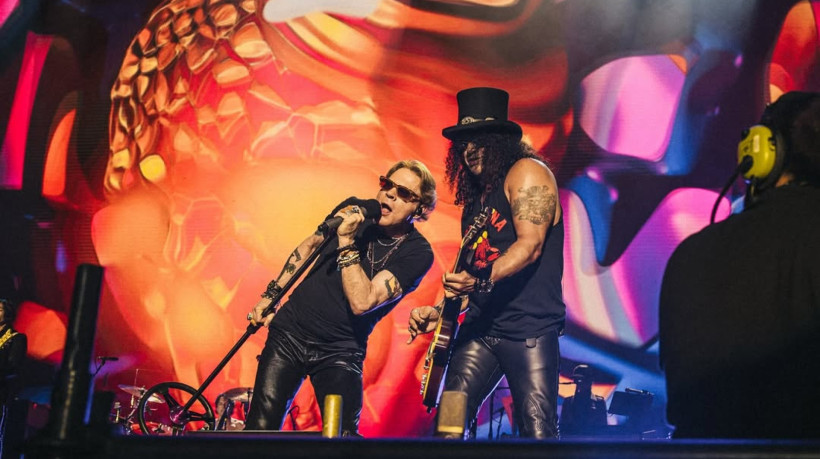 Guns N&rsquo; Roses ser&aacute; atra&ccedil;&atilde;o principal do Monsters of Rock 2026