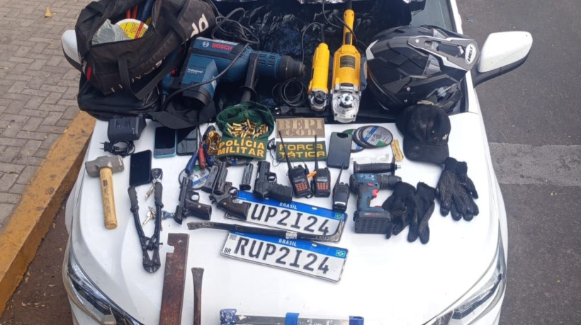 Material apreendido com o grupo preso neste sábado, 1º, em Missão Velha