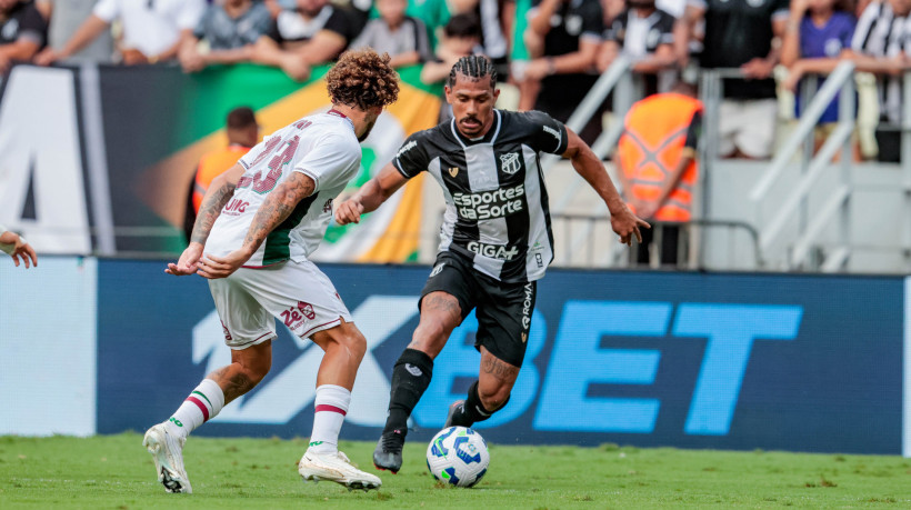 Fernando Sobral, volante do Ceará, durante vitória alvinegra contra o Fluminense