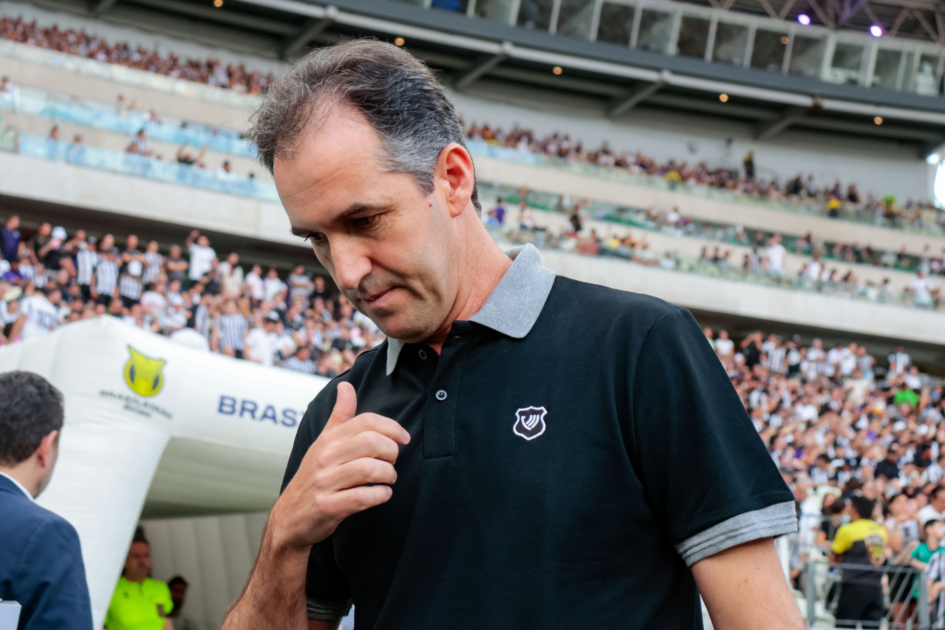 Novo contrato de Léo Condé deve ser prioridade (Foto: Samuel Setubal)