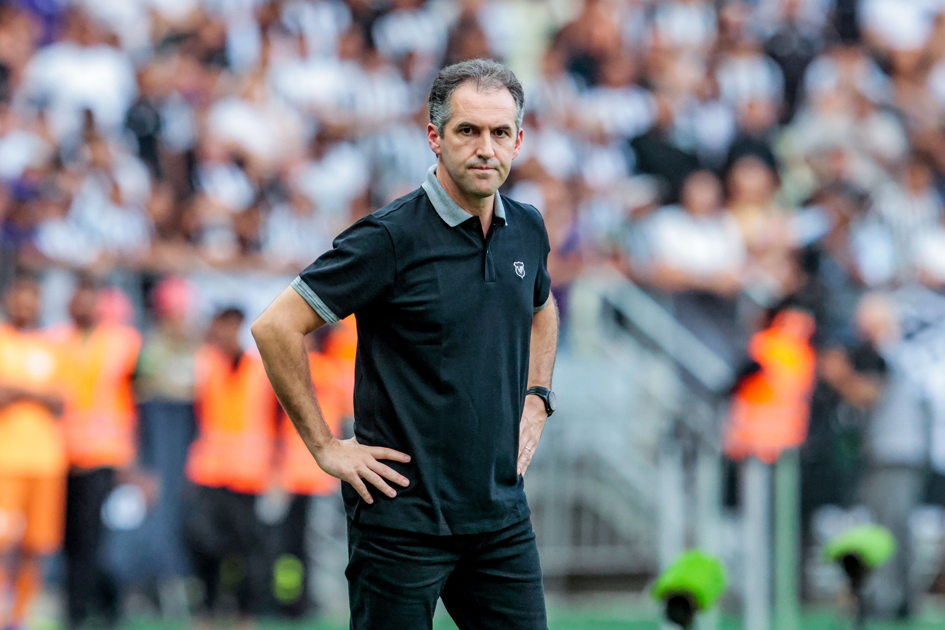 Léo Condé é, atualmente, o segundo treinador mais longevo em uma equipe da Série A (Foto: Samuel Setubal)
