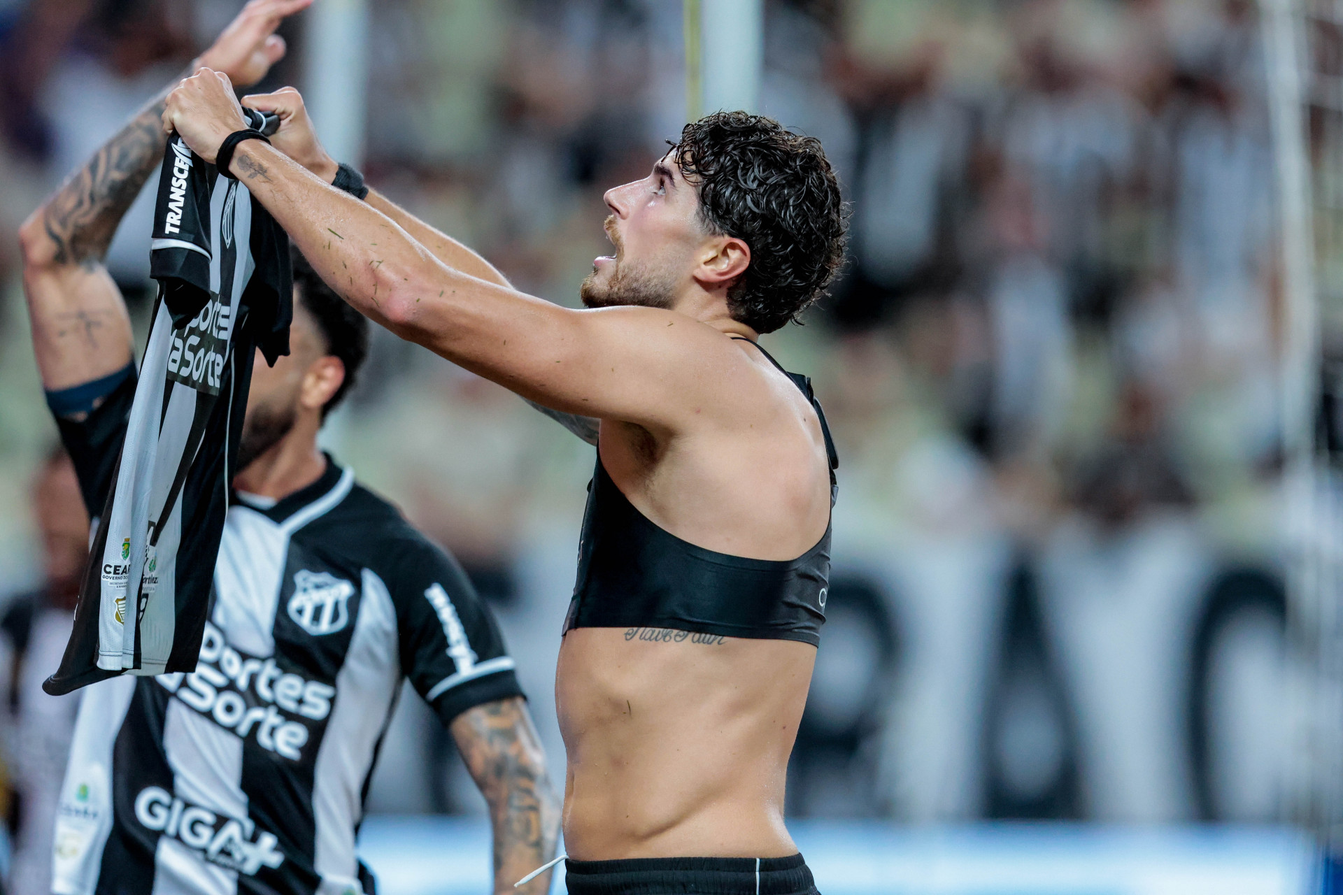 Pedro Raul é artilheiro do Ceará no ano (Foto: Samuel Setubal)