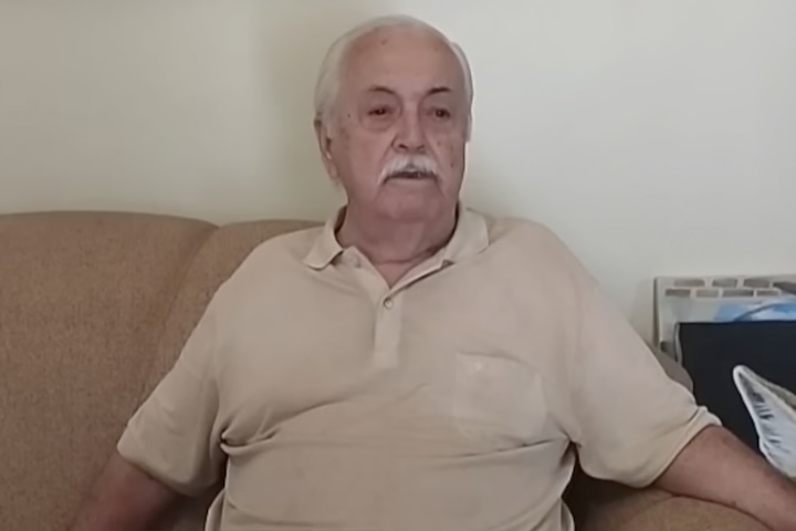 Jésus de Carvalho, que é filho do artista original (Jésus Chaves Martins), alegou que a restauração, feita sem consulta ao autor, lambuzou a obra e a descaracterizou ao colorir por cima.