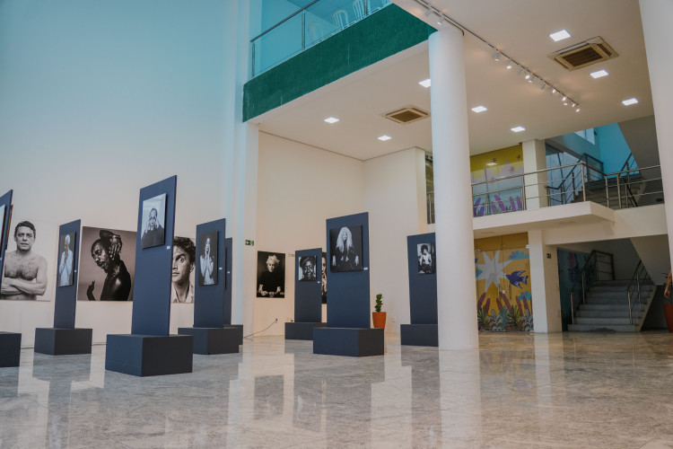 FORTALEZA-CE, BRASIL, 04-11-2025: Reabertura do Teatro Carlos Câmara. Nas fotos, o teatro passa pelos últimos ajustes antes de sua abertura. (Foto: Fernanda Barros/ O Povo)