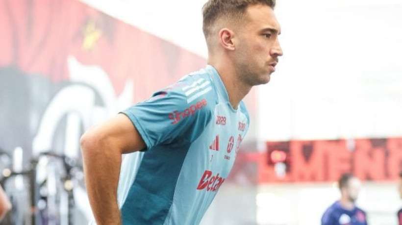 Rubro-Negro tem sete desfalques confirmados para o jogo desta quarta-feira (5), às 21h30, na Vila Belmiro, pela 32ª rodada do Brasileirão