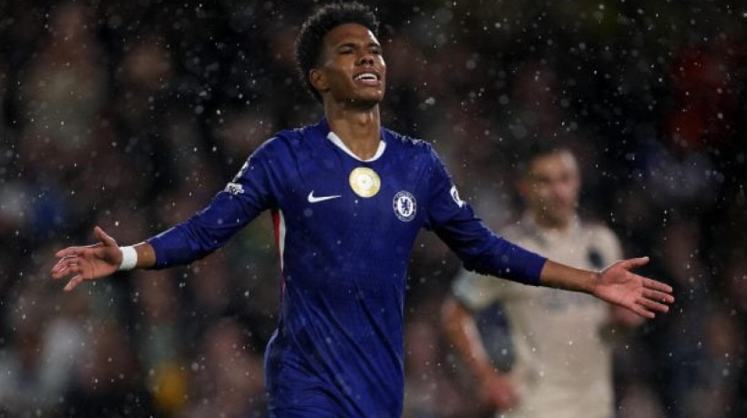 Desiré Doué venceu o prêmio de melhor jogador sub-21 da temporada