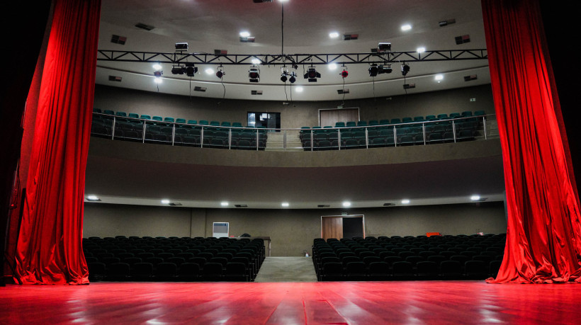 Reabertura do Teatro Carlos C&acirc;mara