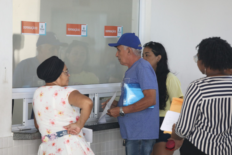 FORTALEZA-CE, BRASIL,05.11.2025: Falta de médicos e remédios na policlínica do Siqueira.  (Fotos: Fabio Lima/OPOVO)