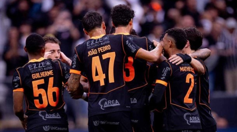 Timão chegou a sua terceira vitória consecutiva, algo que ainda não aconteceu no torneio, e sonha com uma vaga na Libertadores 