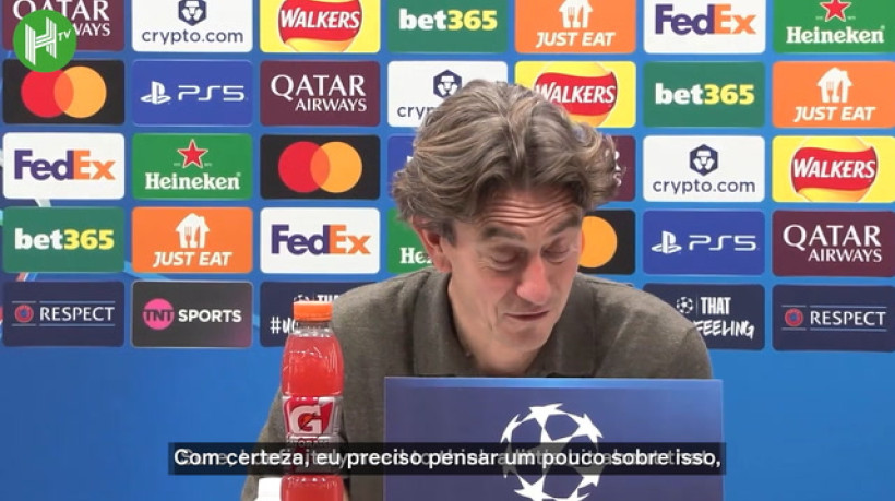 Frank exalta golaço de Van de Ven: 'Messi virou zagueiro'