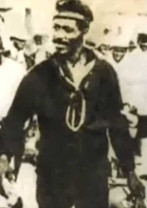 Quanto mais a Marinha tentava impedir, mais João Cândido se tornava um herói nacional. Mesmo que desconhecido por muitos e não valorizado como deveria, o marinheiro obteve o perdão oficial dado pelo Estado brasileiro. Algo que foi concedido em 2008 no Senado, mas sem direito à indenização póstuma.