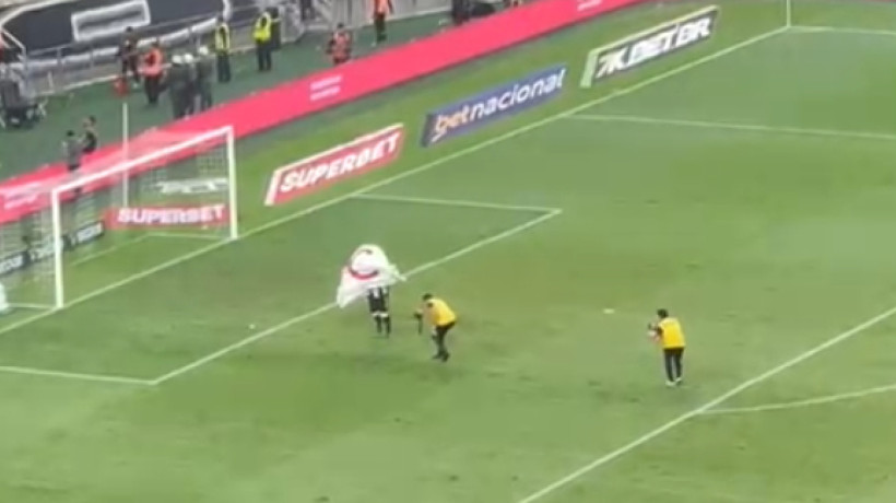 Mascote do Ceará provoca torcida do Fortaleza após Clássico-Rei