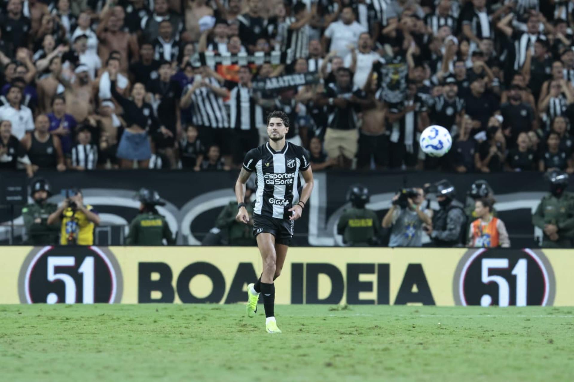 Fila do perdão para Pedro Raul 
é uma boa ideia (Foto: Samuel Setubal)