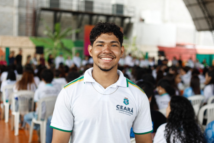 José Levy, 17, estudante da Escola Santo Amaro