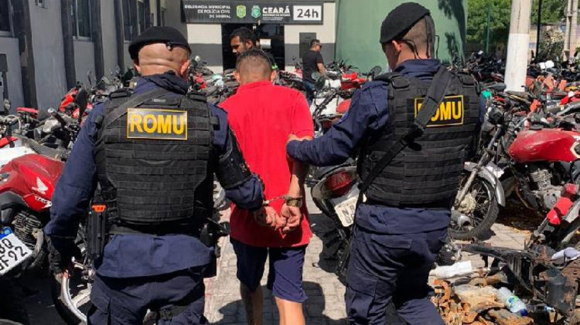 Homem exigia de comerciantes o pagamento de R$ 700, sob ameaça de morte 