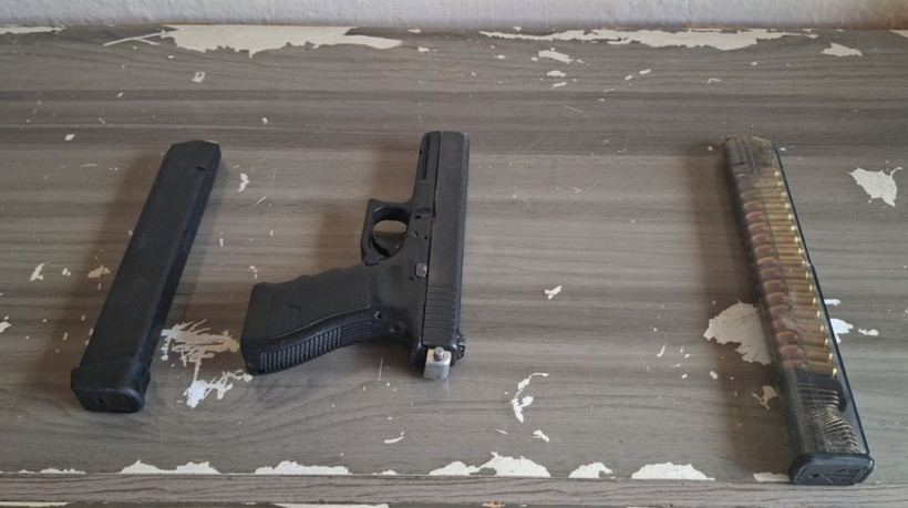 Homem foi encontrado com arma