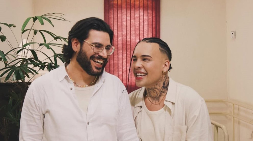 Daniel Garcia, ator e cantor e intérprete da drag queen Gloria Groove, se casou com o ceramista Pedro Lopes