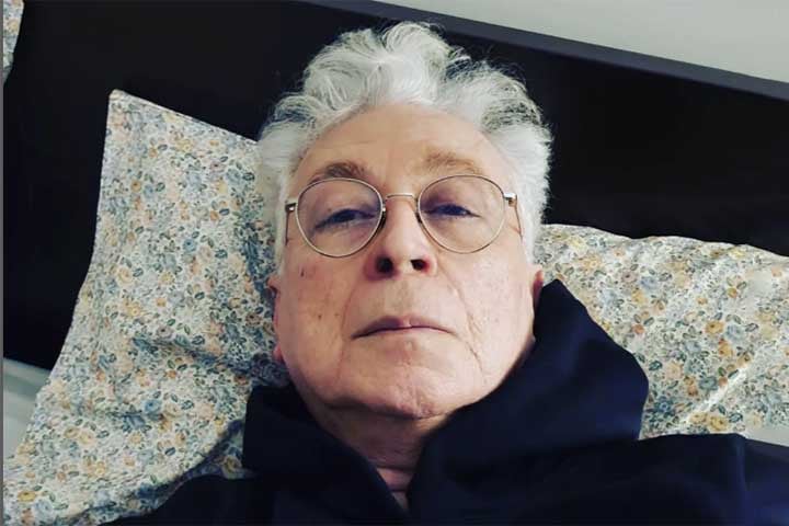 Aguinaldo agradeceu o reconhecimento. Pela parte que me toca, obrigado. E obrigado também aos meus parceiros, aos atores, ao nunca menos que brilhante diretor Luiz Henrique Rios e sua equipe, a todos os envolvidos no projeto”, afirmou.
