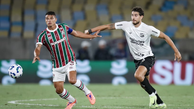 O Fluminense enfrenta o São Paulo pelo Campeonato Brasileiro 