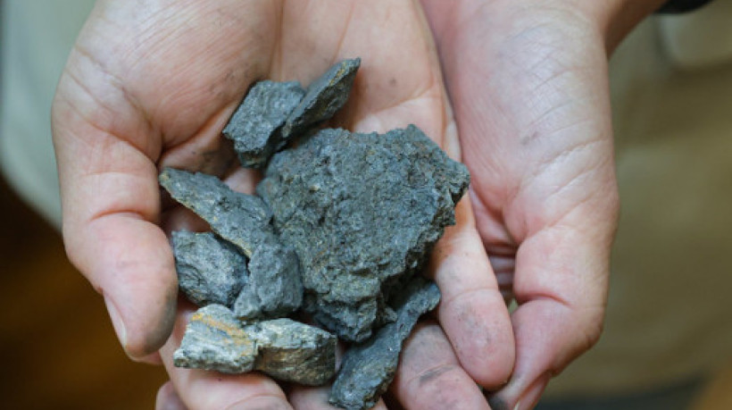 O achado de pesquisadores da UFC, publicado na revista científica Materials, representa um avanço na busca por alternativas viáveis ao grafeno puro