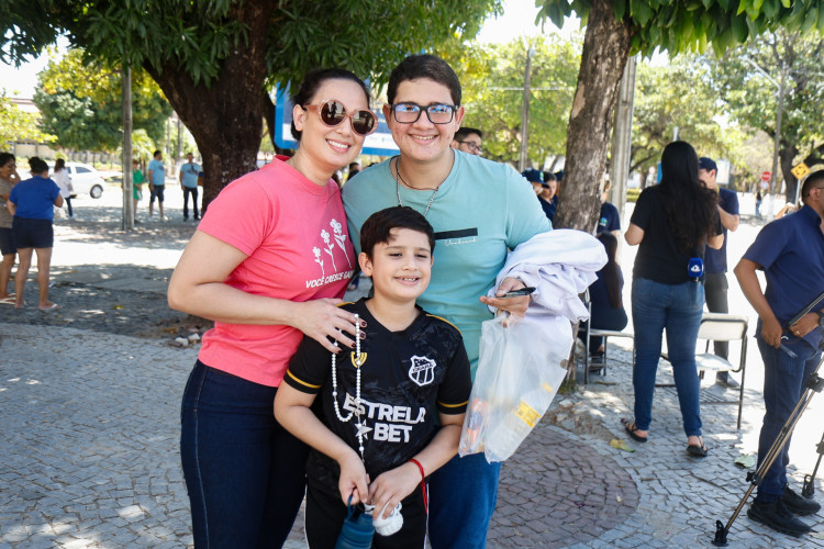 Cyntia Carvalho acompanhou o filho Carlos Eduardo, 17, que participa do Enem 2025