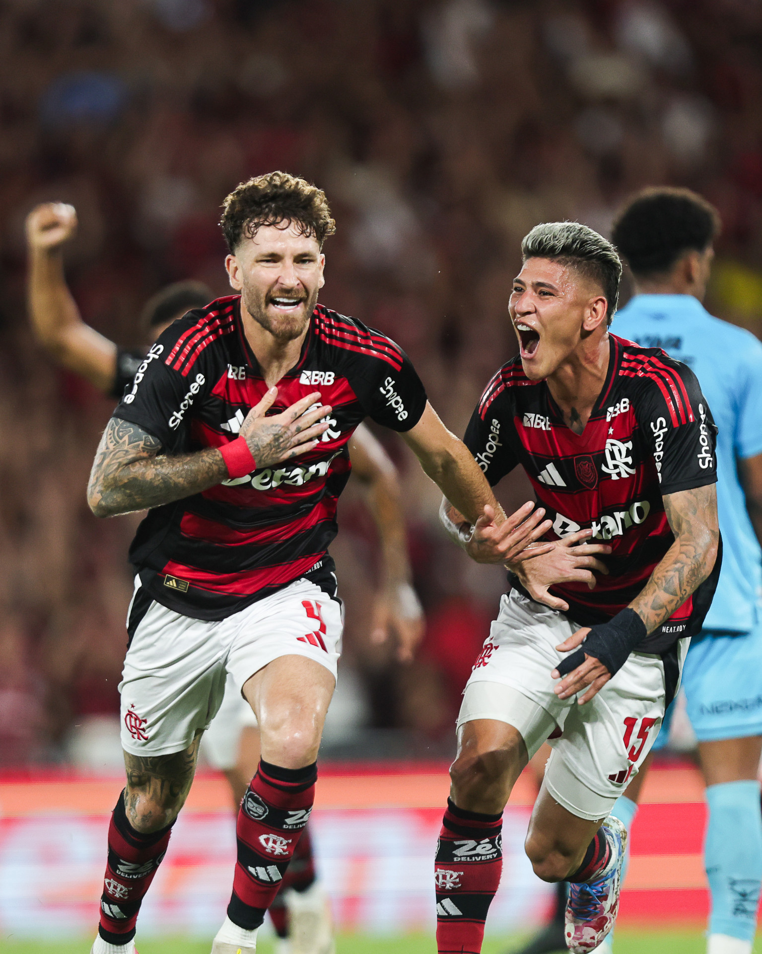 Léo Pereira e Carrascal balançaram as redes (Foto: Gilvan de Souza/Flamengo)