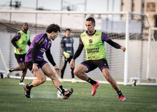 Treino do Ceará no CT de Porangabuçu