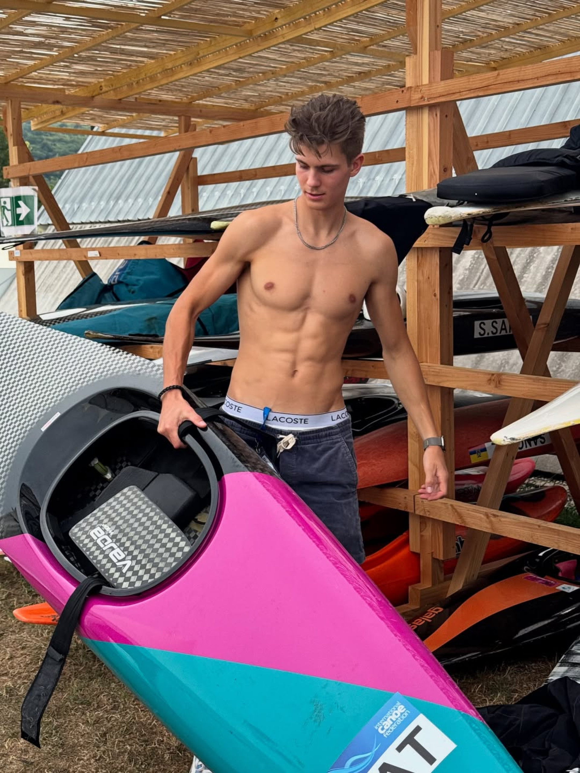 Na era dos influenciadores, atletas podem vender conteúdo adulto? André Bloc OPOVO+