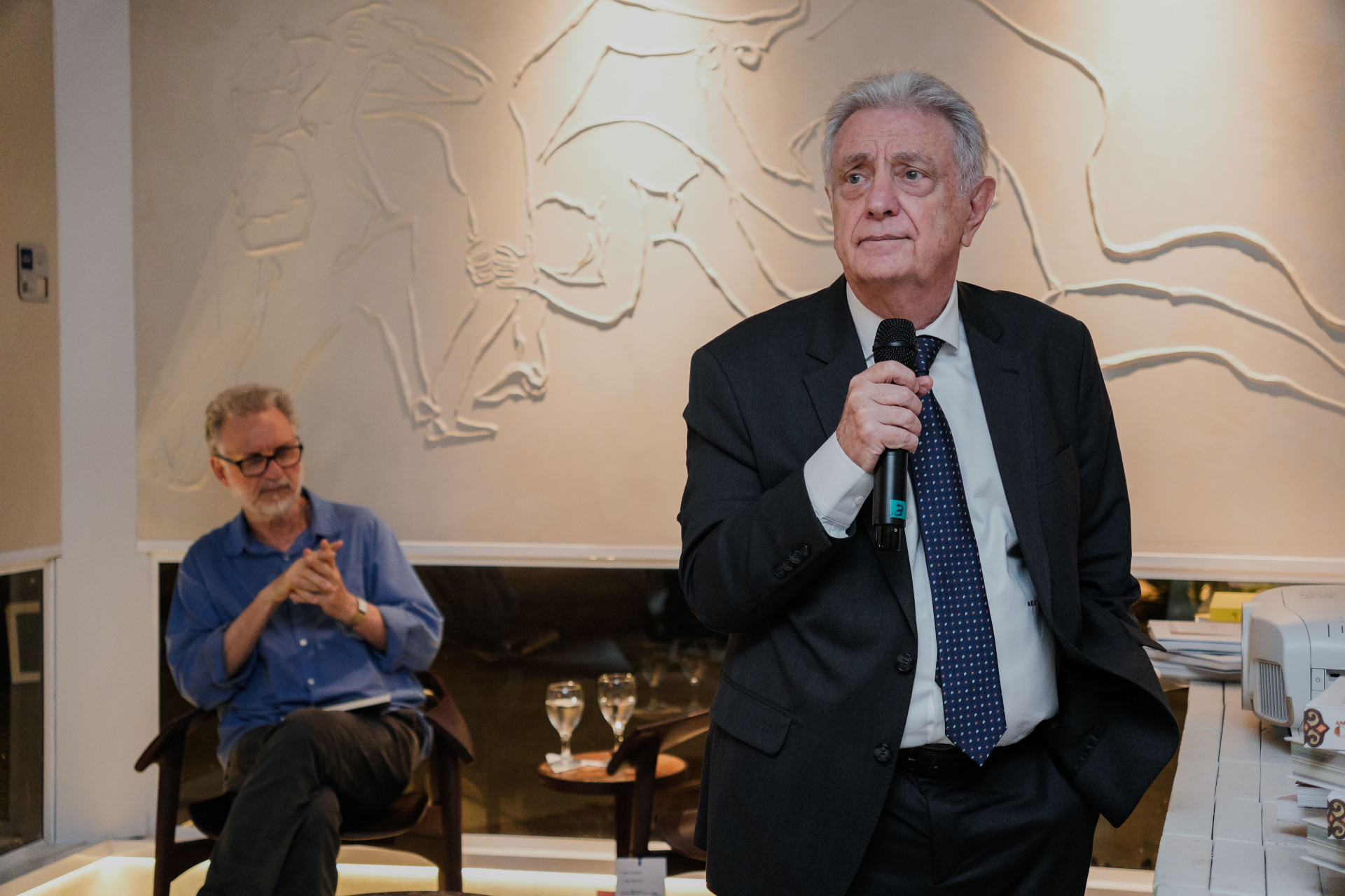 ￼WÁLTER Maierovitch lançou livro na Casa Vida&Arte, na CasaCor 2025 (Foto: FERNANDA BARROS)