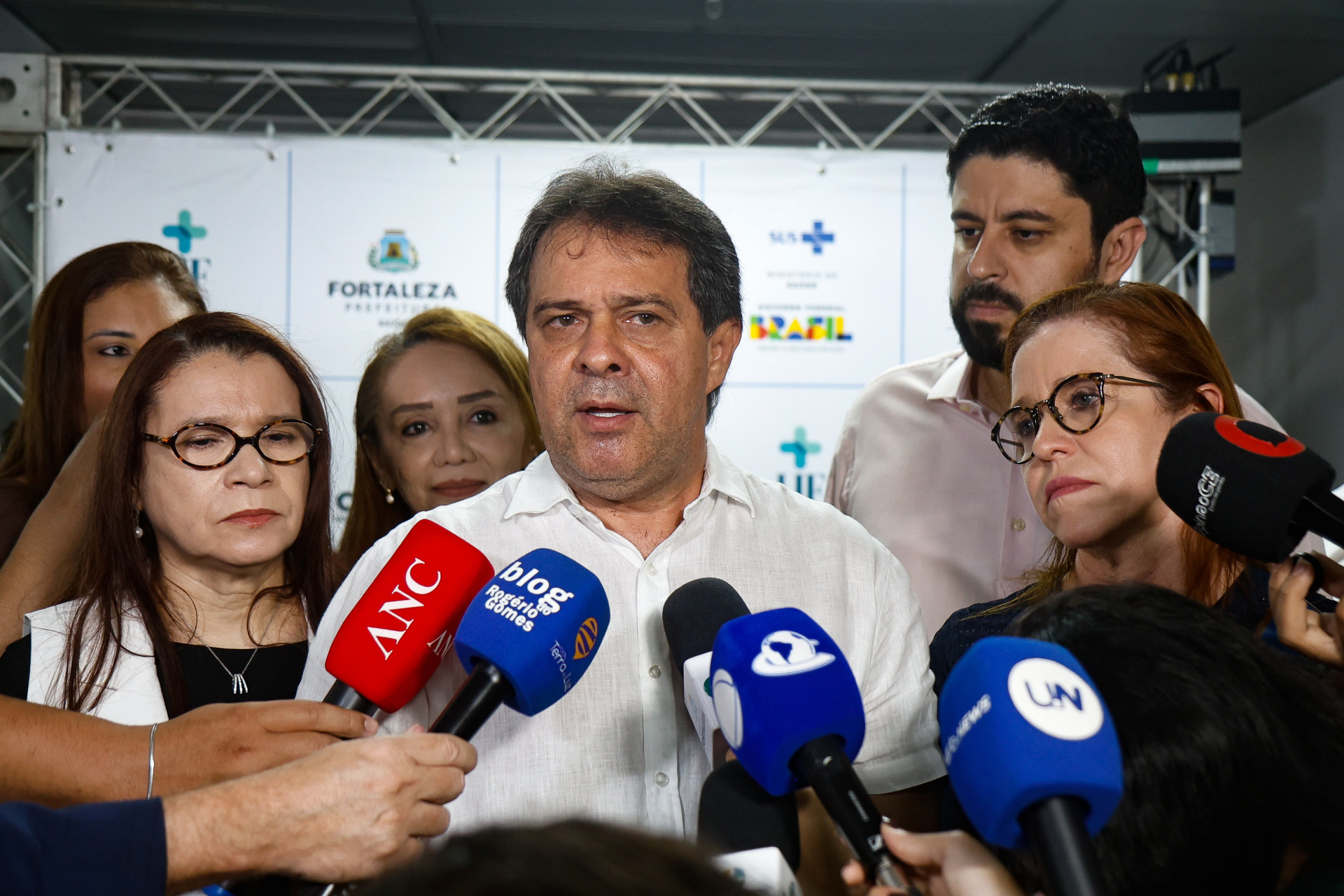 ￼PREFEITO Evandro Leitão (Foto: DANIEL GALBER/ESPECIAL PARA O POVO)