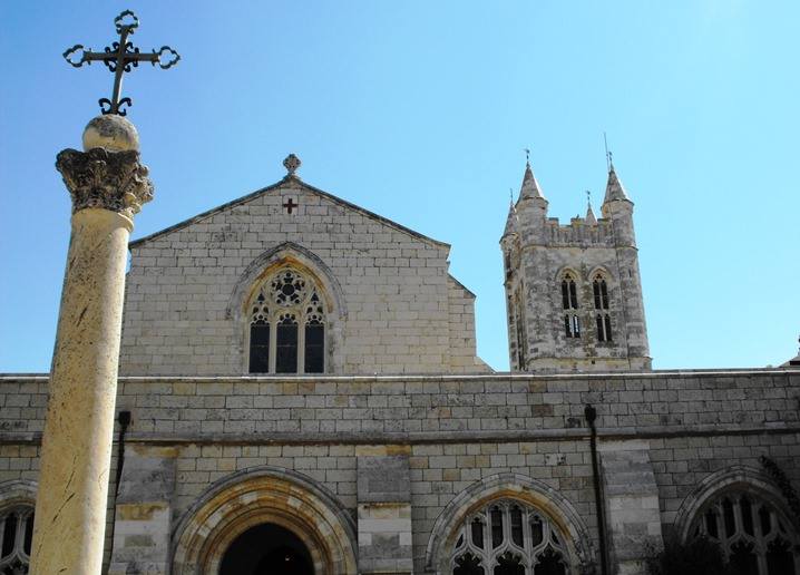 São Jorge também é celebrado no dia 3 de novembro porque, neste dia, no século 4, foi reconstruída a igreja dedicada ao santo em Lida, Israel. 