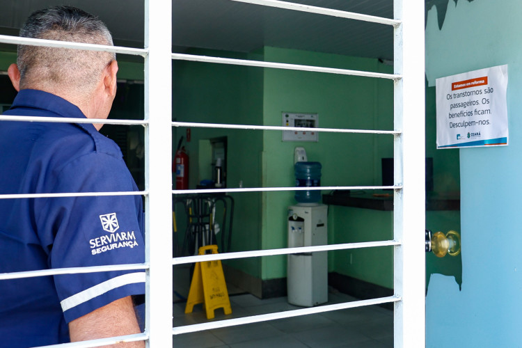 FORTALEZA, CEARÁ,  BRASIL- 14.11.2025:.Dia após incêndio no César Cals. (Daniel Galber/Especial para O POVO)